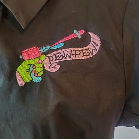 Sourpuss RayGun Pew Pew Button-up - Picture 6 of 12